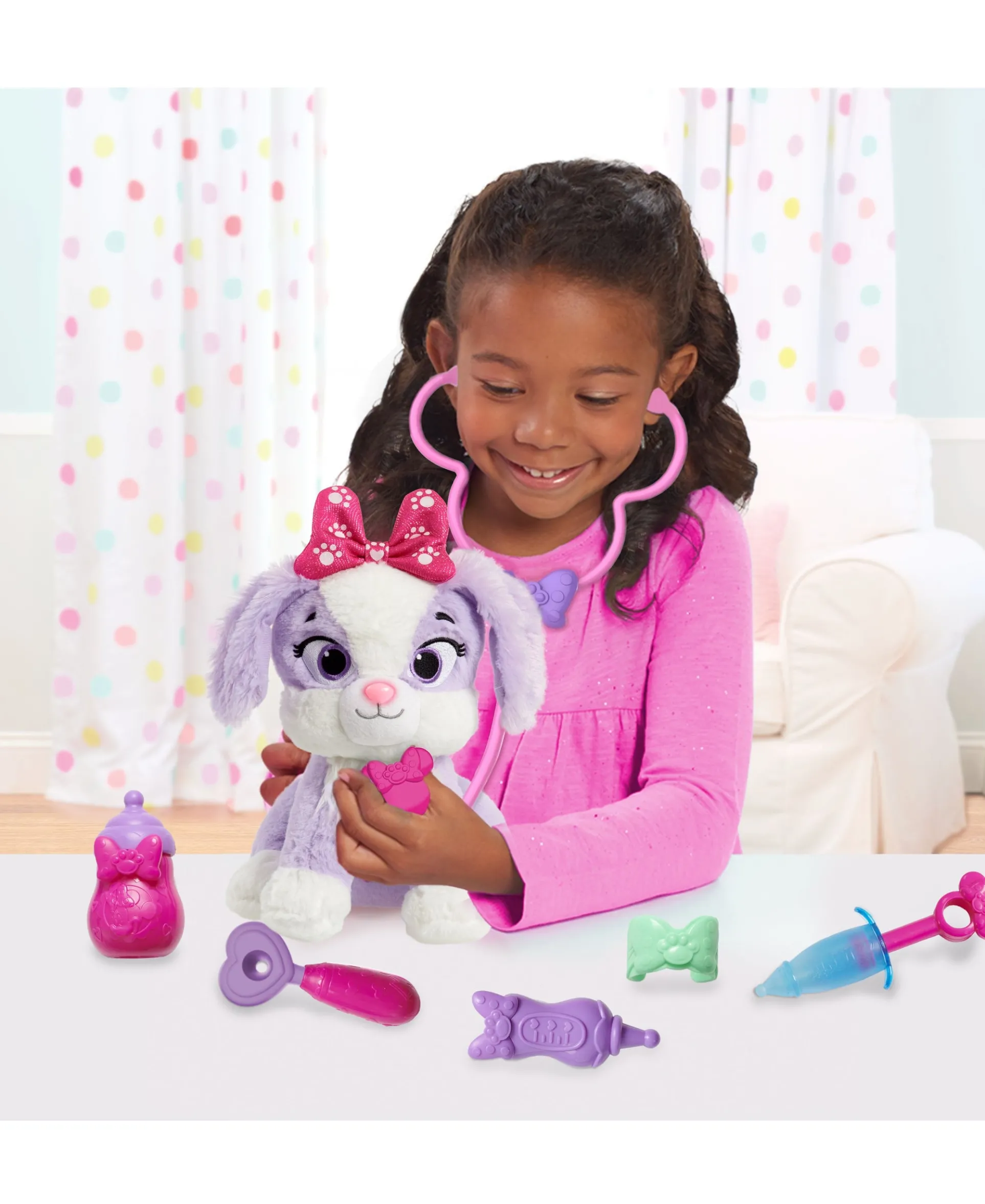 Disney Junior Minnie Mouse On-the-Go Pet Vet Backpack Set with Interactive Plush