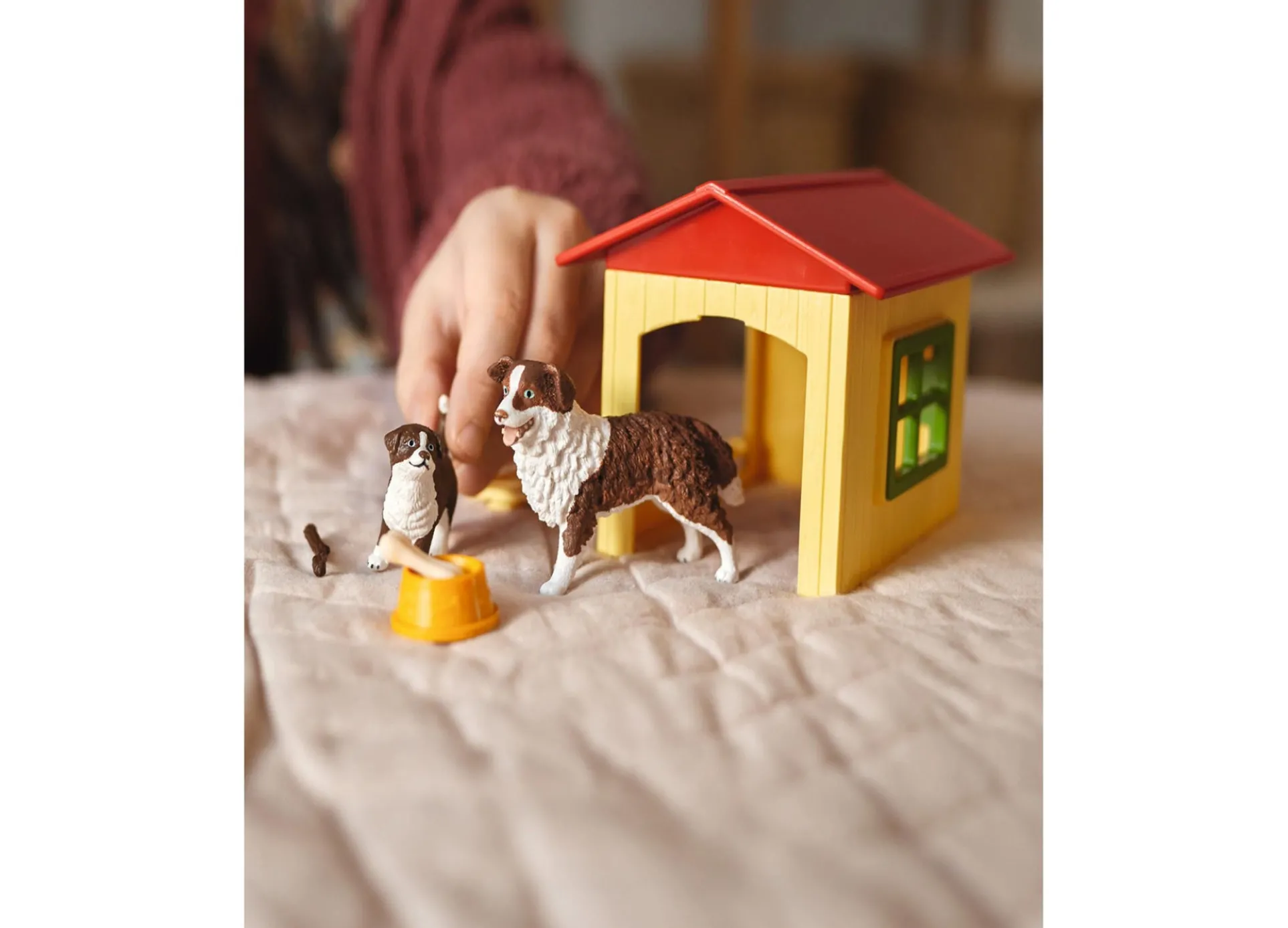 Schleich Farm World Australian Shepherd Dog House Playset, 9-Piece Set