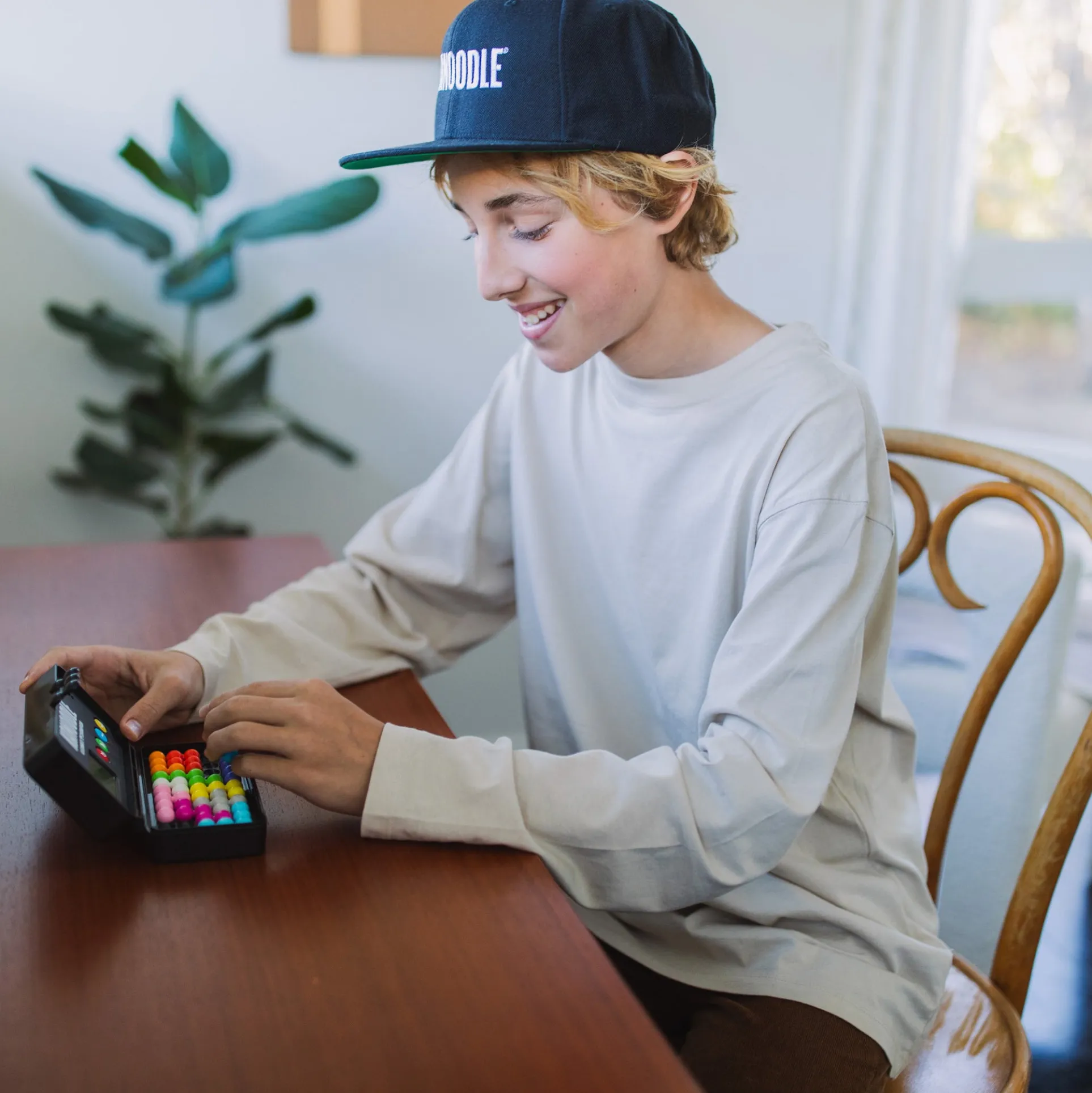 Educational Insights Kanoodle Ultimate Champion - Brain-Boosting Puzzle Challenge