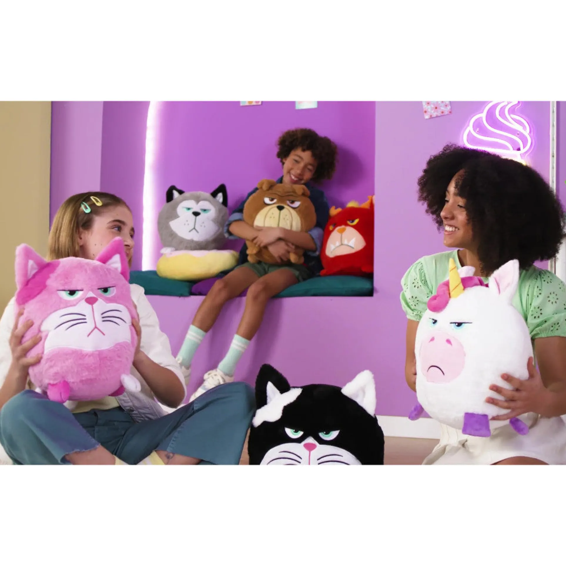 Hangry Petz Lucy Pink Cat 12 inch Interactive Plush