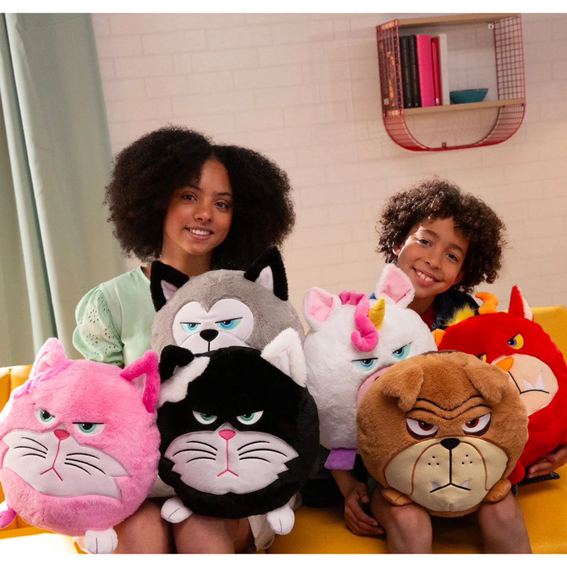 Hangry Petz Lucy Pink Cat 12 inch Interactive Plush