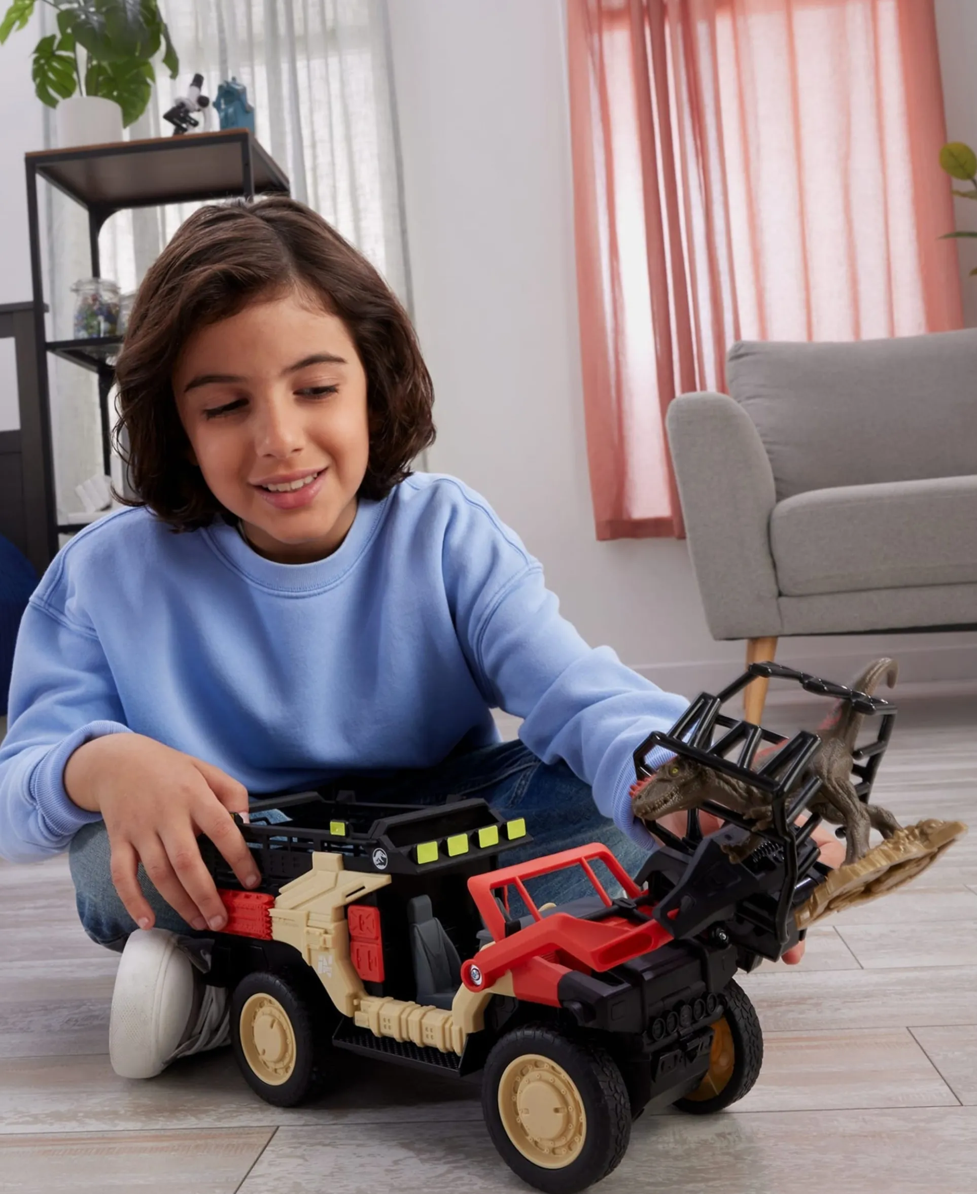 Matchbox Jurassic World Dino Catcher - RC Toy Truck with Dinosaur