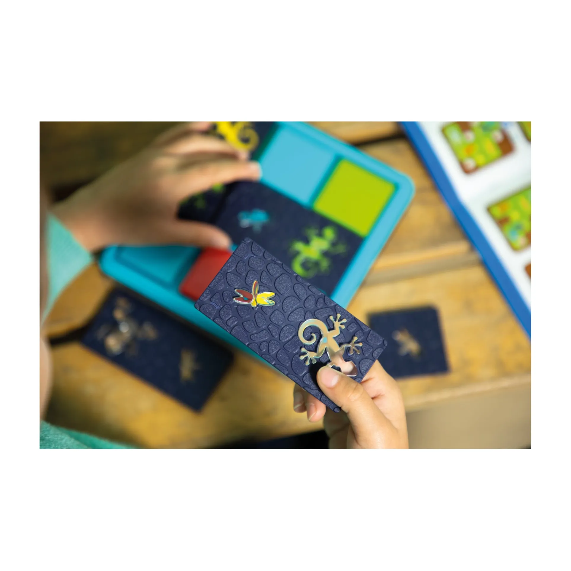 SmartGames Color Catch Puzzle Game