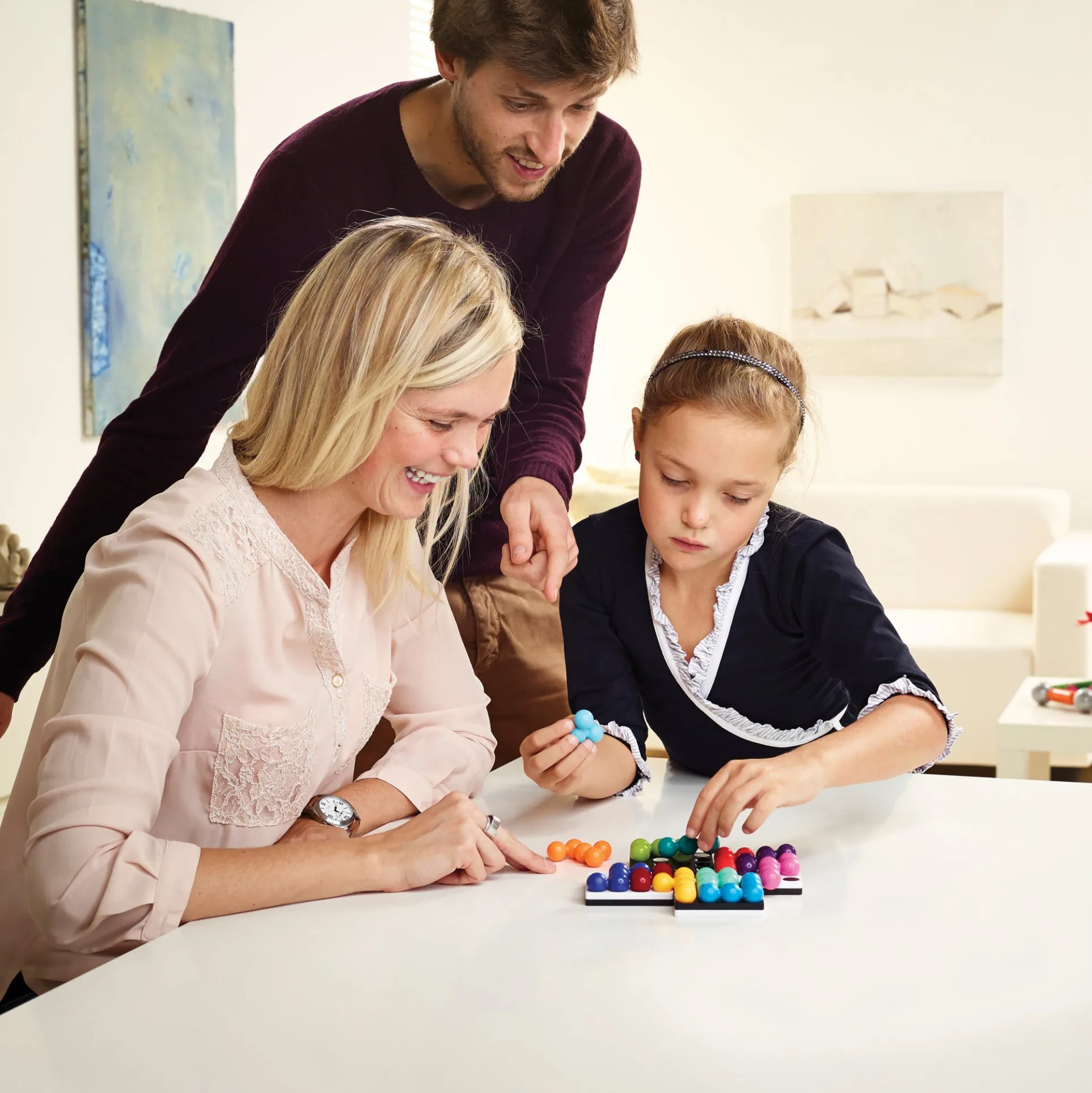 SmartGames Quadrillion Magnetic Puzzle Game for Solo Play