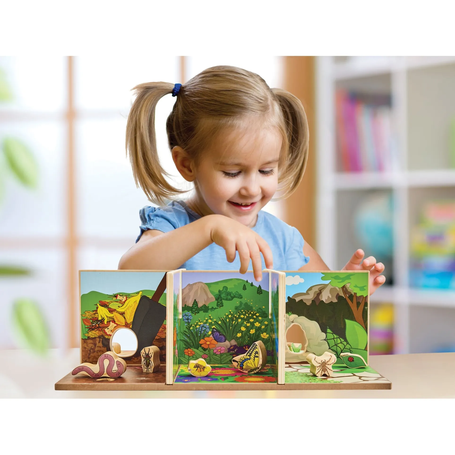 The Freckled Frog Minibeast Adventure Playset - Colorful Bug Blocks and Habitats - 15 Pieces