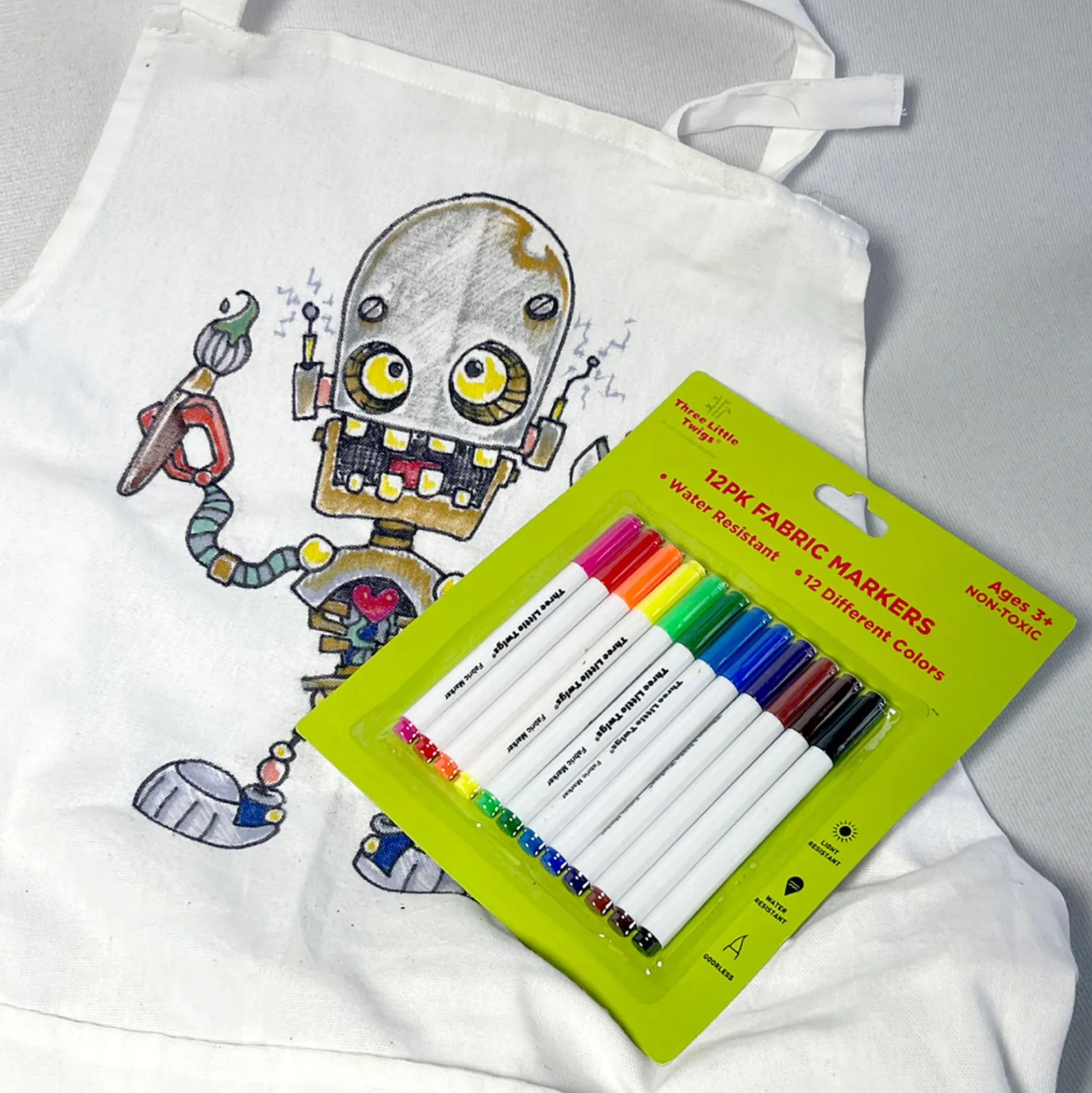 Three Little Twigs DIY Coloring Set: 12 Fabric Markers & Canvas Apron